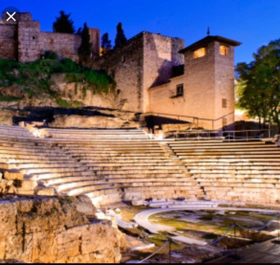 Апартаменты Historical Center Ollerias Малага Экстерьер фото